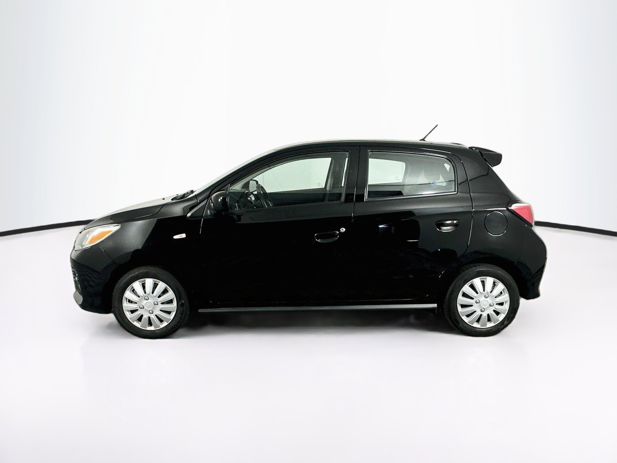Used 2024 Mitsubishi Mirage ES FWD image 4
