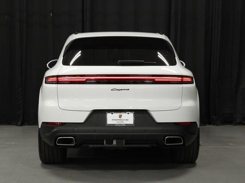 New 2026 Porsche Cayenne AWD/4WD image 4