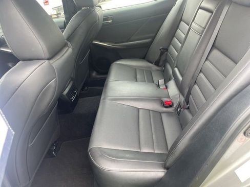 Used 2016 Lexus IS 300 AWD w/ F Sport Package image 9