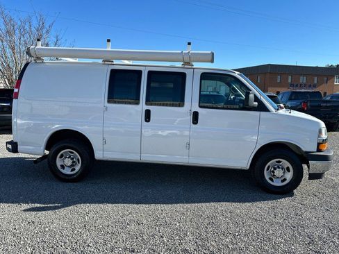 Used 2020 Chevrolet Express 2500 w/ Driver Convenience Package image 7