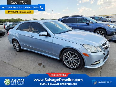 Used 2013 Mercedes-Benz E 350 4MATIC Sedan image 5