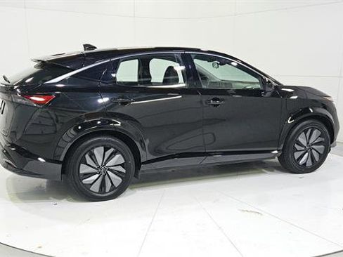 Certified 2024 Nissan Ariya AWD image 8