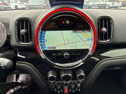 Used 2022 MINI Cooper Countryman S w/ Premium Package image 29