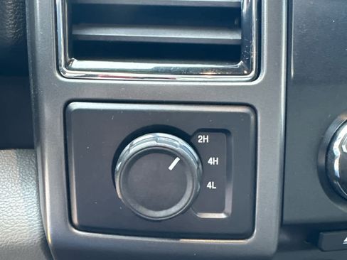 Used 2018 Ford F150 XLT w/ XTR Package image 18