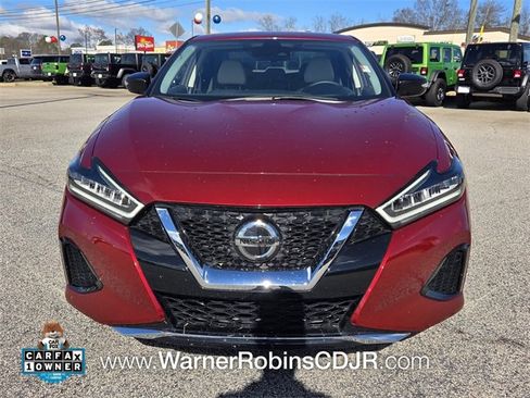 Used 2022 Nissan Maxima SV w/ Floor Mat Group image 2
