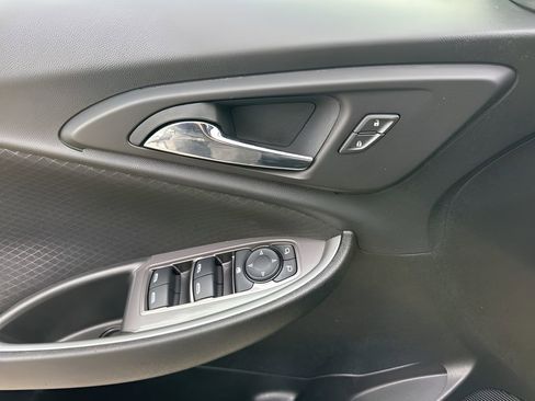 Used 2024 Chevrolet Malibu LT image 25