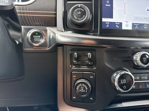 Used 2021 Ford F150 Platinum w/ Equipment Group 701A High AWD/4WD image 23