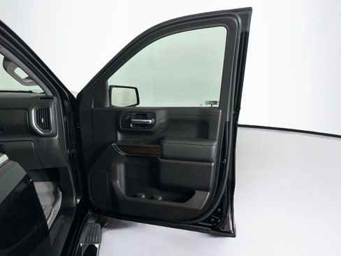 Used 2021 GMC Sierra 1500 SLT AWD/4WD image 30