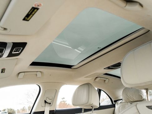 New 2026 Bentley Flying Spur image 27