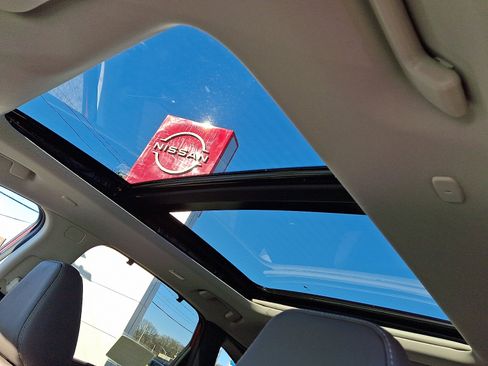 New 2026 Nissan Murano Platinum w/ Cargo Package image 10