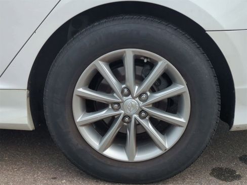 Used 2019 Hyundai Sonata SE image 14