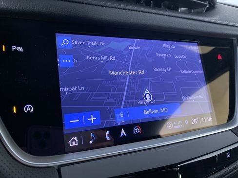 Certified 2023 Cadillac XT5 Premium Luxury w/ LPO, Floor Liner Package image 6