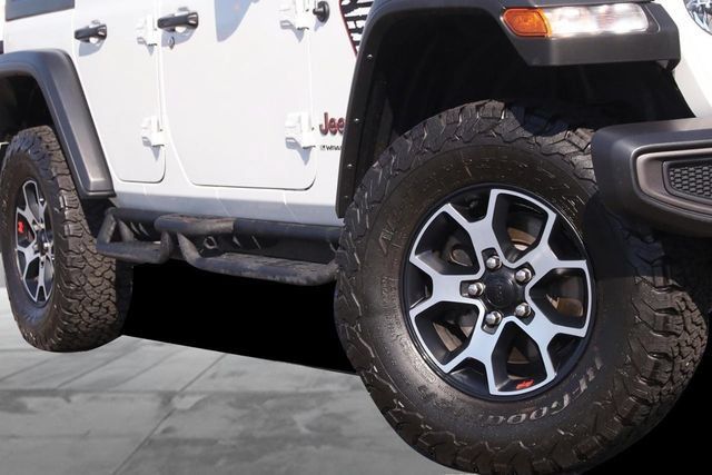 Used 2023 Jeep Wrangler Unlimited Rubicon AWD/4WD image 3