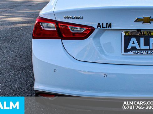 Used 2024 Chevrolet Malibu LT FWD image 12