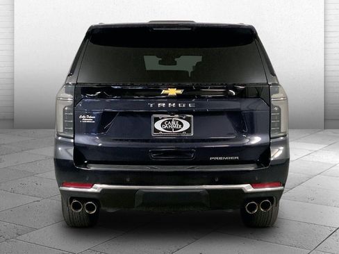 Used 2025 Chevrolet Tahoe Premier AWD/4WD image 3