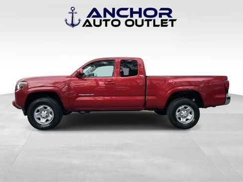 Used 2023 Toyota Tacoma SR5 image 5