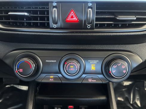 Used 2024 Kia Forte LXS image 29