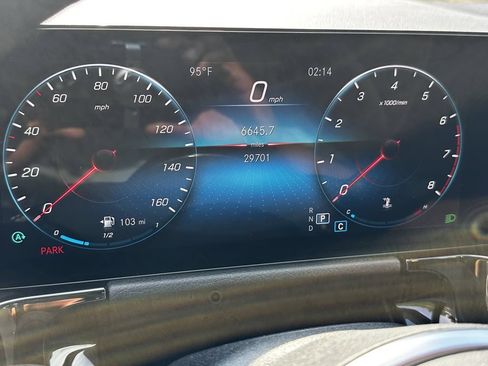 Certified 2022 Mercedes-Benz GLA 250 image 29