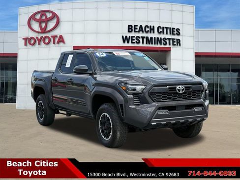 Certified 2024 Toyota Tacoma TRD Off-Road w/ TRD Off Road Upgrade Package AWD/4WD image 2