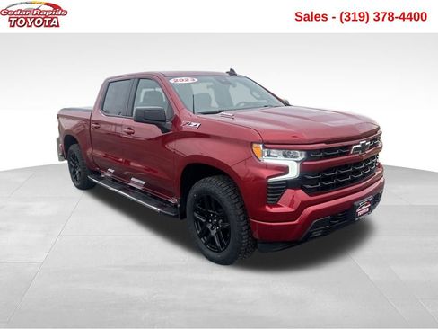 Used 2023 Chevrolet Silverado 1500 RST image 10