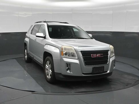Used 2014 GMC Terrain SLT FWD image 2