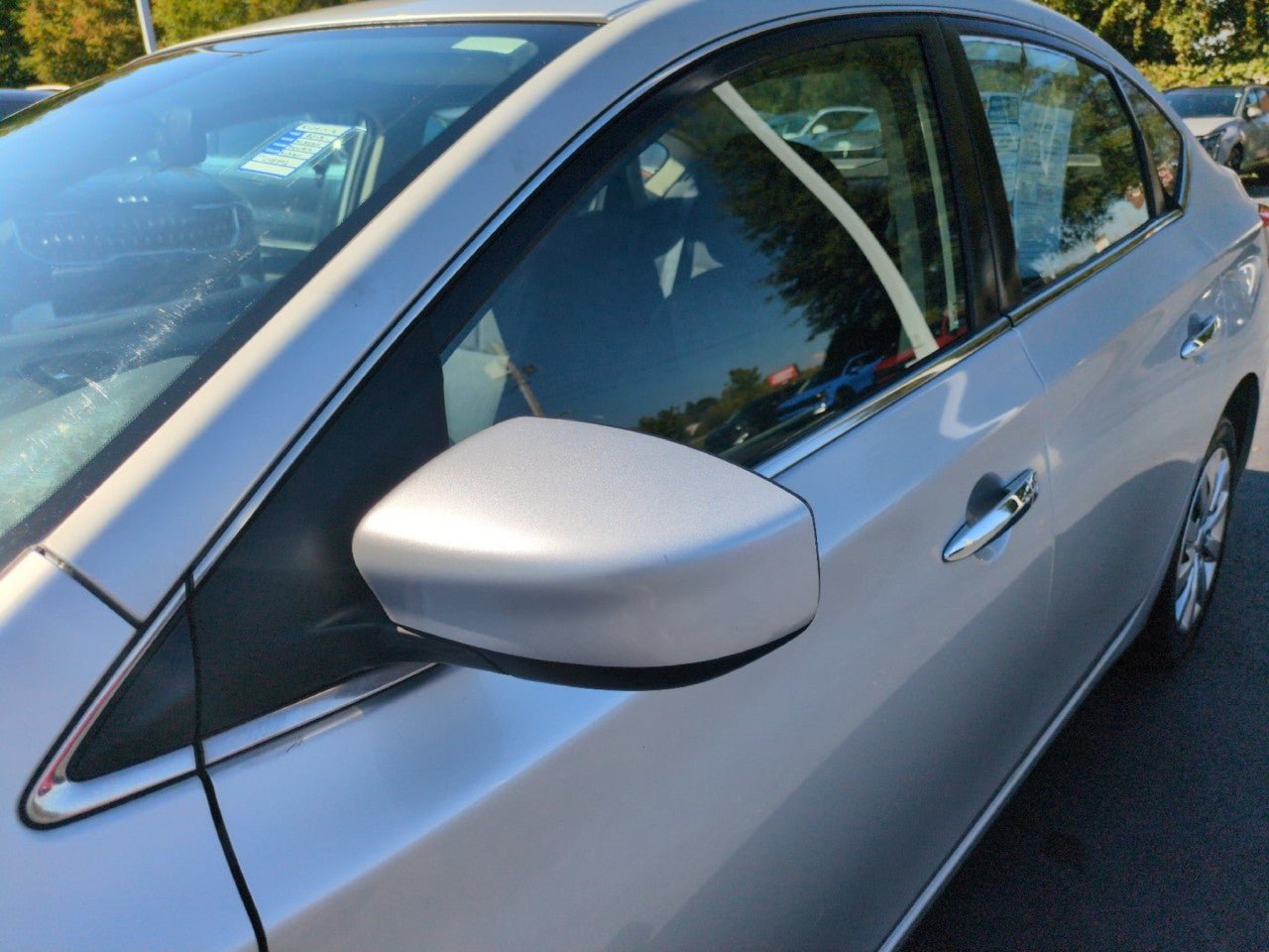 Used 2015 Nissan Sentra SV FWD image 10