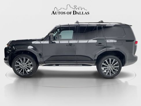 Used 2024 Lexus GX 550 w/ Cold Area Package AWD/4WD image 6