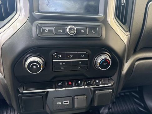 Used 2022 Chevrolet Silverado 2500 W/T w/ WT Fleet Convenience Package RWD image 21