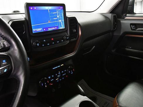 Used 2023 Ford Bronco Sport Outer Banks w/ Tech Package image 21