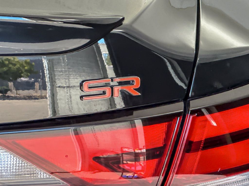 Used 2025 Nissan Sentra SR FWD image 23