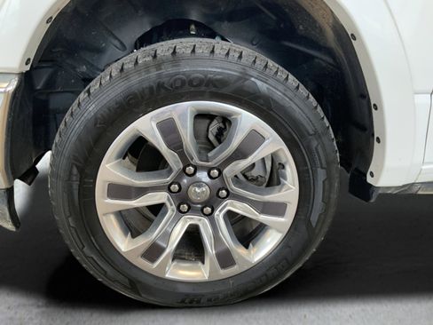 Used 2022 RAM 1500 Limited image 10