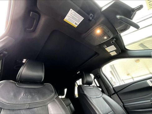 Used 2022 Ford Explorer ST w/ Equipment Group 401A image 25