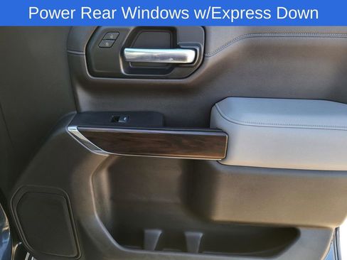 Used 2021 GMC Sierra 1500 SLT image 11