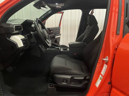 Used 2024 Toyota Tacoma TRD Off-Road AWD/4WD image 35