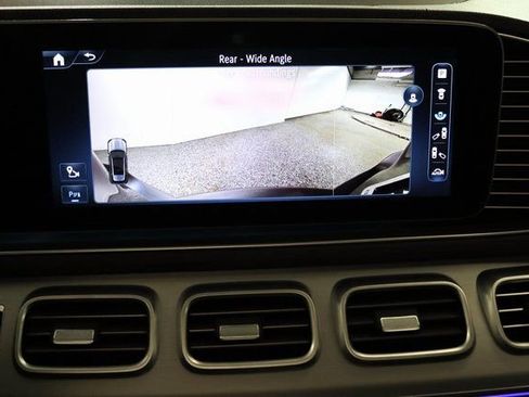 Used 2024 Mercedes-Benz GLE 350 4MATIC w/ AMG Line Exterior image 25