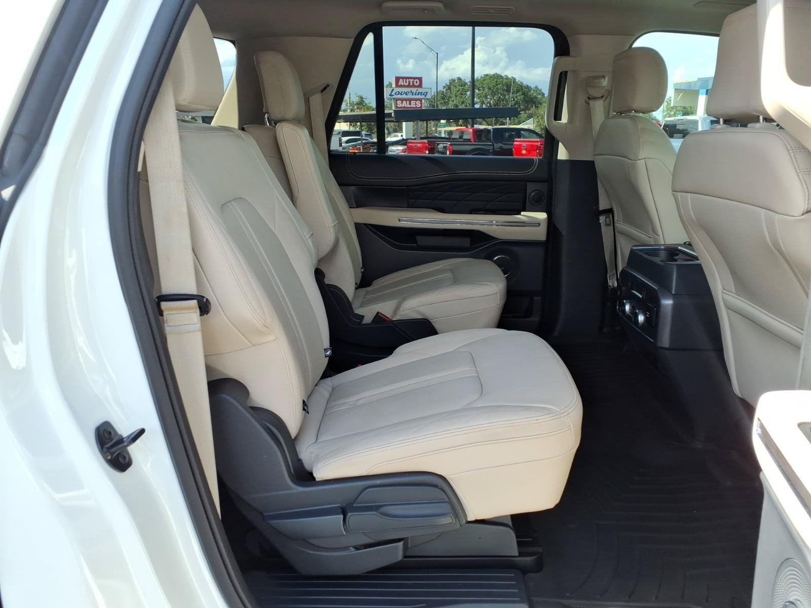 Used 2022 Ford Expedition Max Platinum AWD/4WD image 14