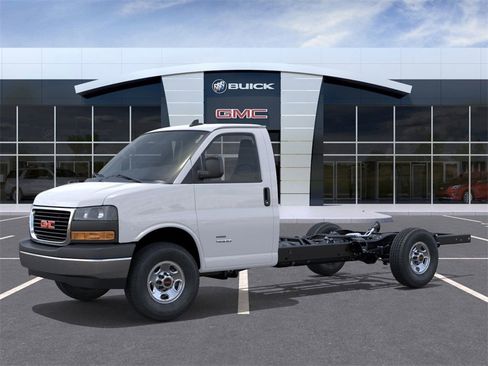 New 2025 GMC Savana 3500 w/ Power Convenience Package image 2