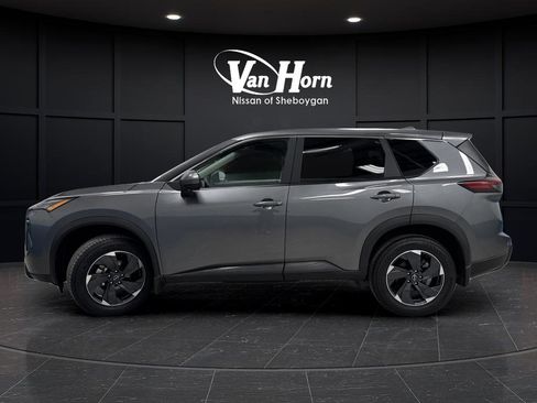 Used 2024 Nissan Rogue SV AWD/4WD image 10