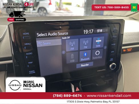 Used 2022 Toyota Corolla LE image 20