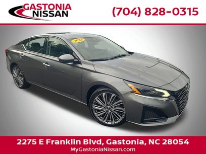 Used 2023 Nissan Altima 2.5 SL