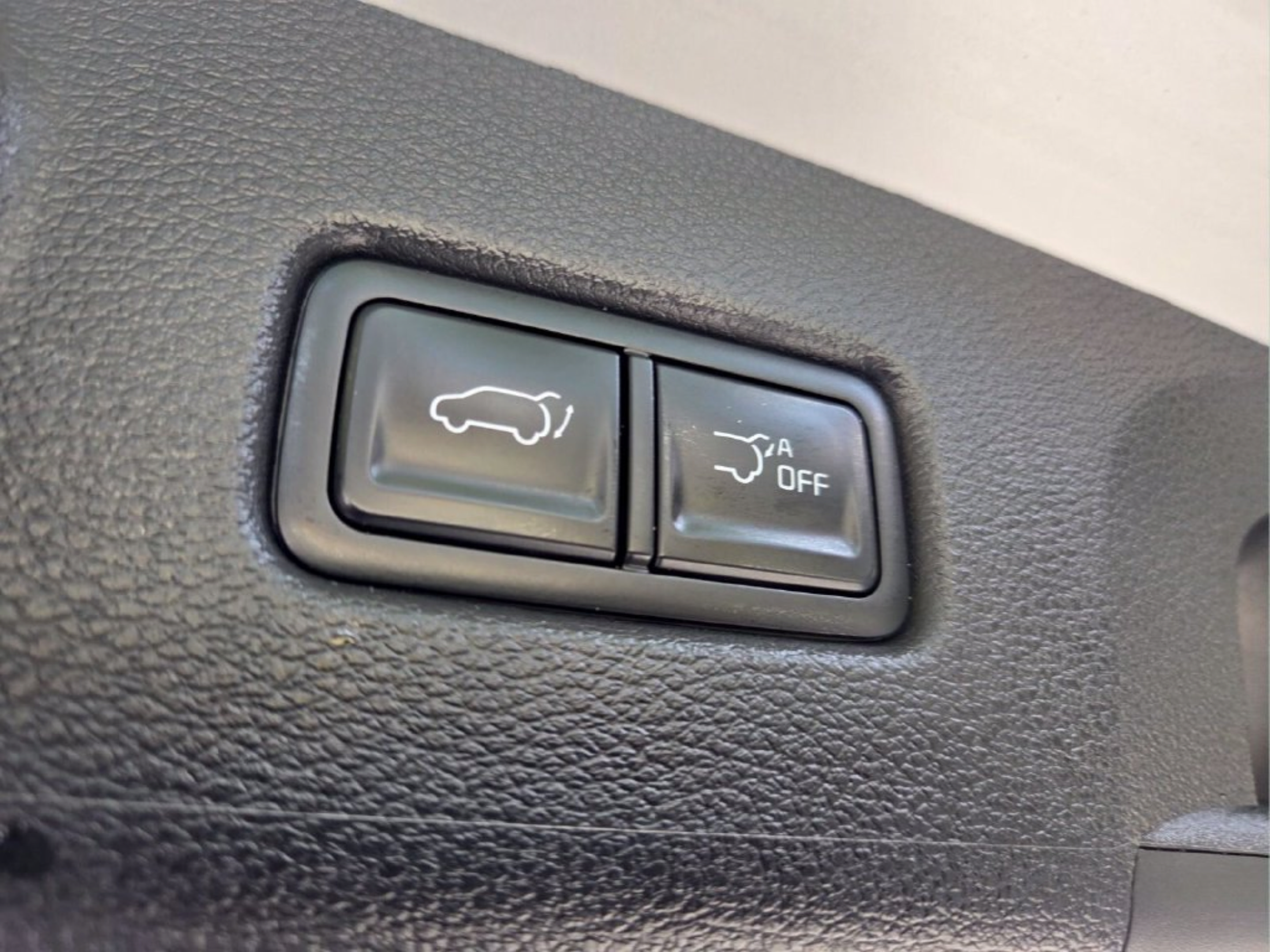 Used 2025 Kia Telluride EX X-Line AWD/4WD image 16