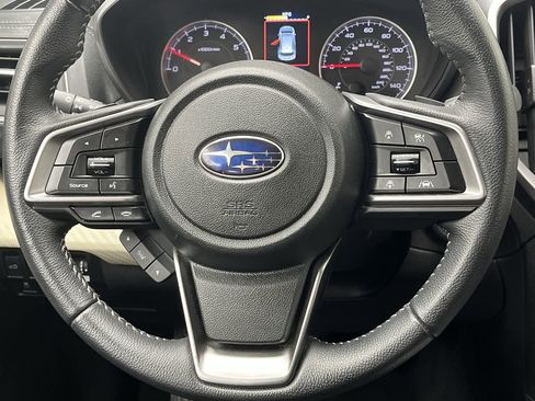 Used 2019 Subaru Ascent Premium image 14