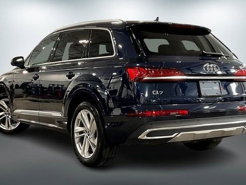 Certified 2023 Audi Q7 2.0T Premium w/ Convenience Package image 12