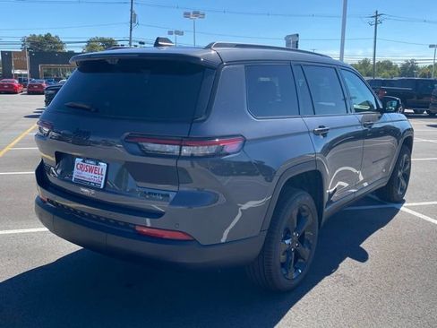 New 2025 Jeep Grand Cherokee L Limited w/ Luxury Tech Group II image 8