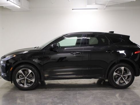 Used 2024 Jaguar E-PACE R-Dynamic SE image 2
