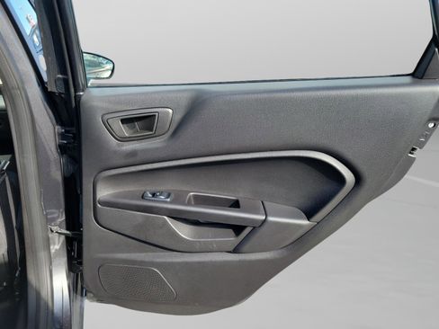 Certified 2019 Ford Fiesta SE image 24