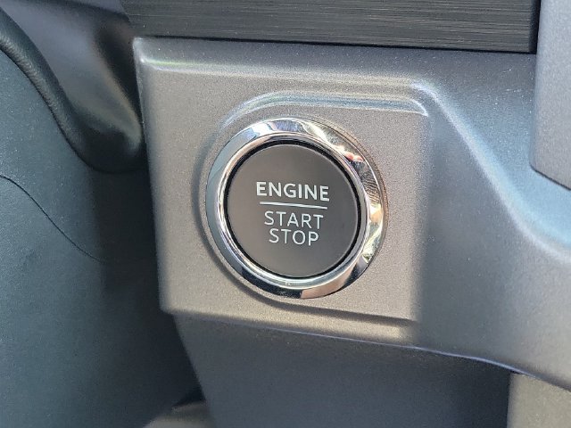 Used 2026 Ford F150 XLT w/ Equipment Group 302A MID AWD/4WD image 10