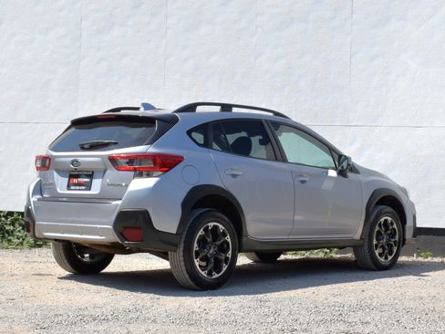 Used 2021 Subaru Crosstrek 2.0i Premium AWD/4WD image 5