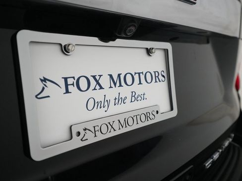 Used 2022 GMC Yukon XL Denali image 39