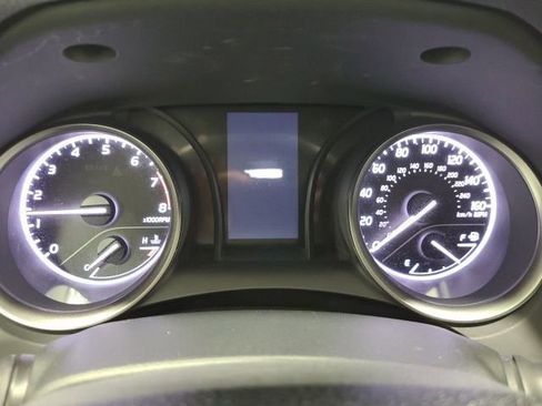 Used 2024 Toyota Camry SE FWD image 27